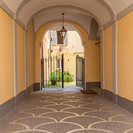 Pantheon Giovanni Hideaway 公寓 *