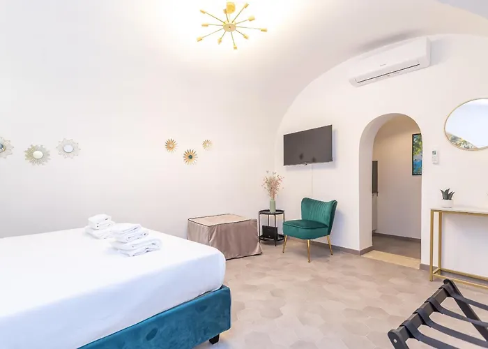 Pantheon Giovanni Hideaway 公寓