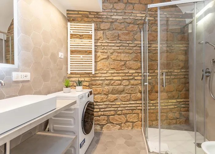 Pantheon Giovanni Hideaway 公寓