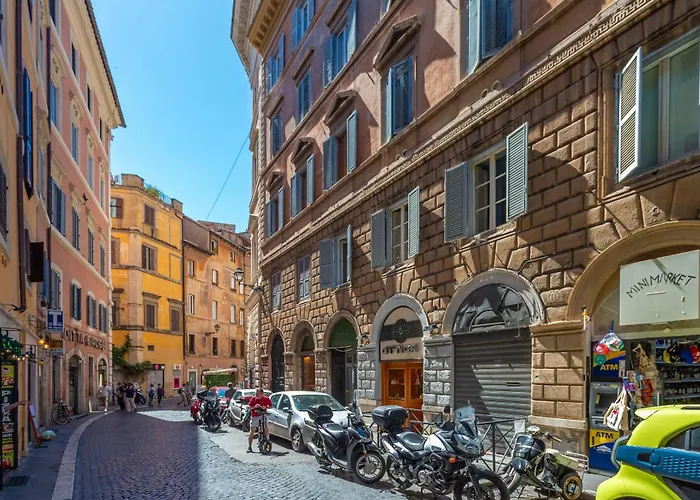 Pantheon Giovanni Hideaway *